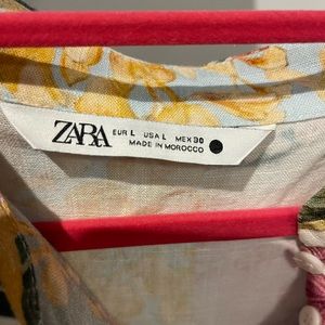 GORGEOUS ZARA DRESS- ONLY WORN ONCE!!!!